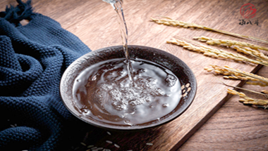 茅台镇企业定制酒选品：汤八斗源头厂家直供优势解析