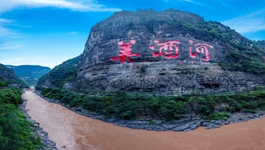 为什么越来越多的人喜欢喝酱香型白酒？